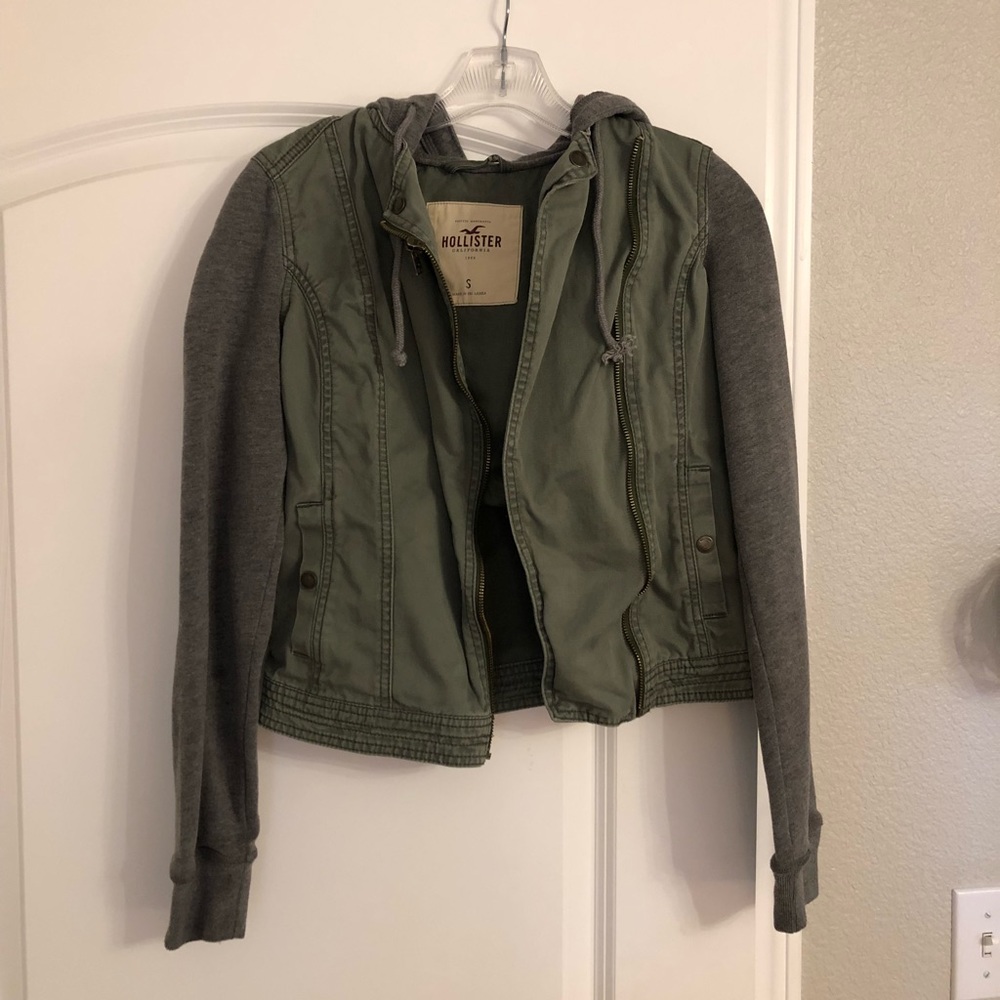 Hollister jacket